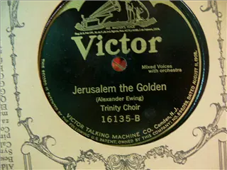 small_victor 16135 b.webp